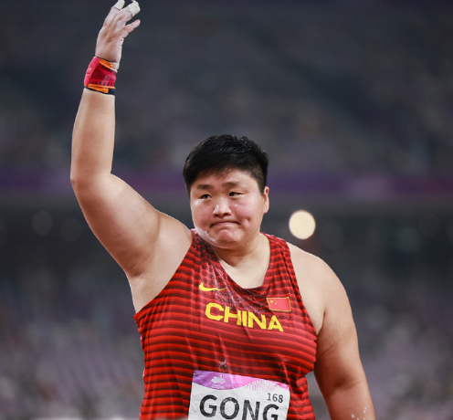今年35岁的巩立姣将代表中国队第5次参加奥运会。在过去的4届奥运会中，巩立姣3次