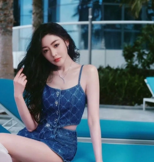 张天爱的妆造怎么样