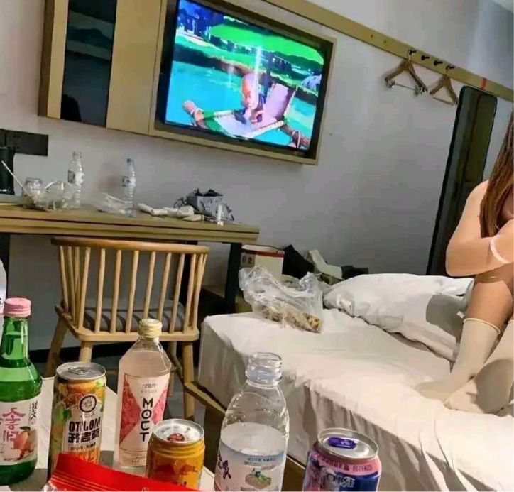 女朋友说出差一个人住酒店，我能信吗？