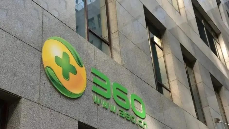 大家为什么都在骂360，但是360却依然很强？

这样说吧，360就是流氓中的大