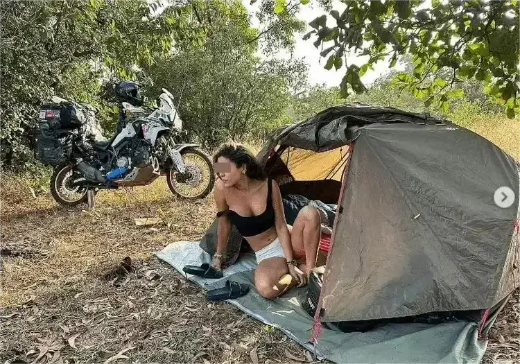 “印度轮奸案”更多细节来了… 七名强奸犯逼迫网红的丈夫旁观作案过程，只能说双方都