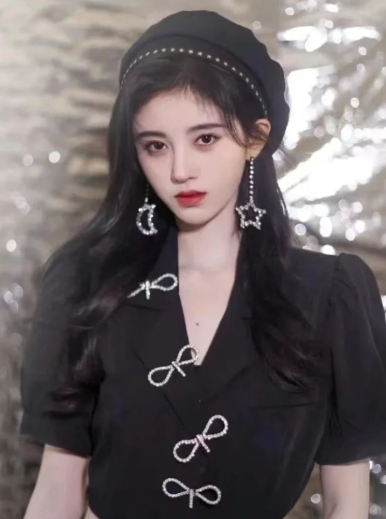 鞠婧祎——气质独特