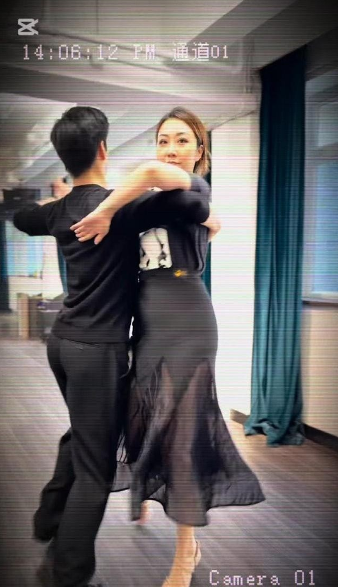 港产三级片女星雷凯欣早年凭火辣形象走红，22岁接首部三级片后火至欧美，获称“雷神
