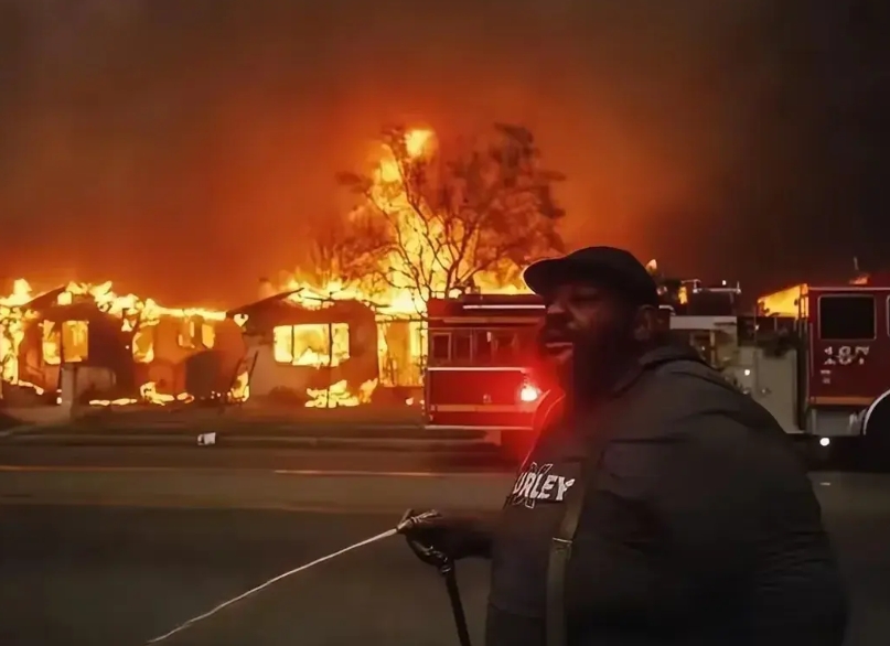 吴先生可能在加州大火中，是损失最大的一个，没有之一！

吴先生是美籍华人，因为大