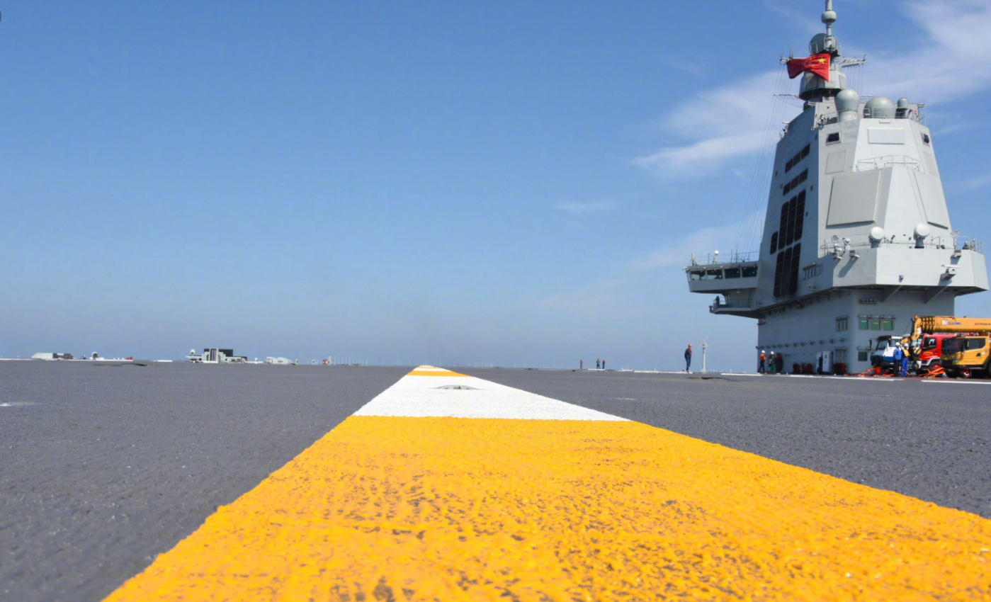 福建舰一处细节凸显战斗力！

5月8日，福建舰航母回港了。随后爆出的照片一处细节