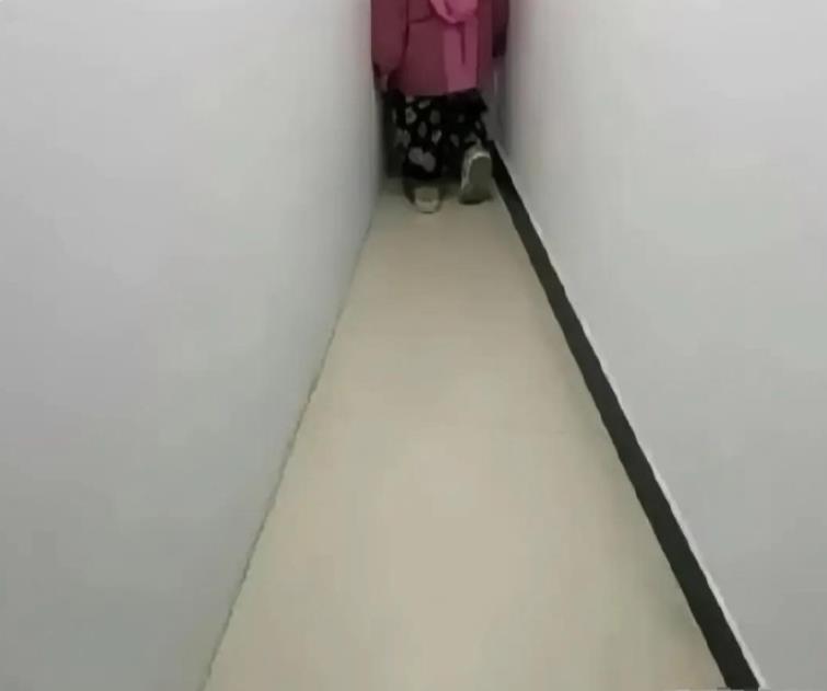 买房送的面积，成了一家人的阴影。