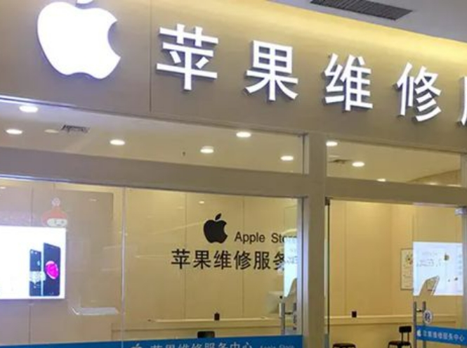 【苹果允许iPhone使用第三方配件 外挂不用再担心了，值得注意的是不过目前仅在