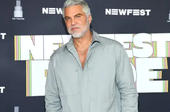 54岁的纽约一家医美诊所老板Joey Grant Luther被捕，他涉嫌从中国