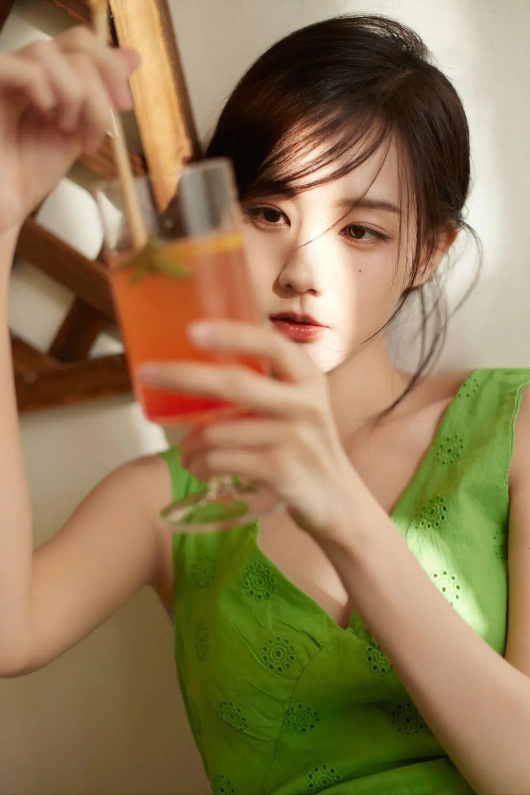 李一桐清凉夏季