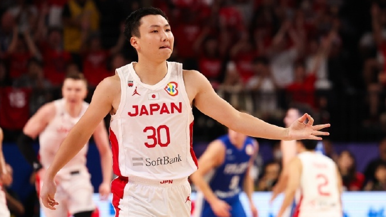 日本库里冲击NBA！与步行者签Exhibit10合同，NCAA场均超15分
有着