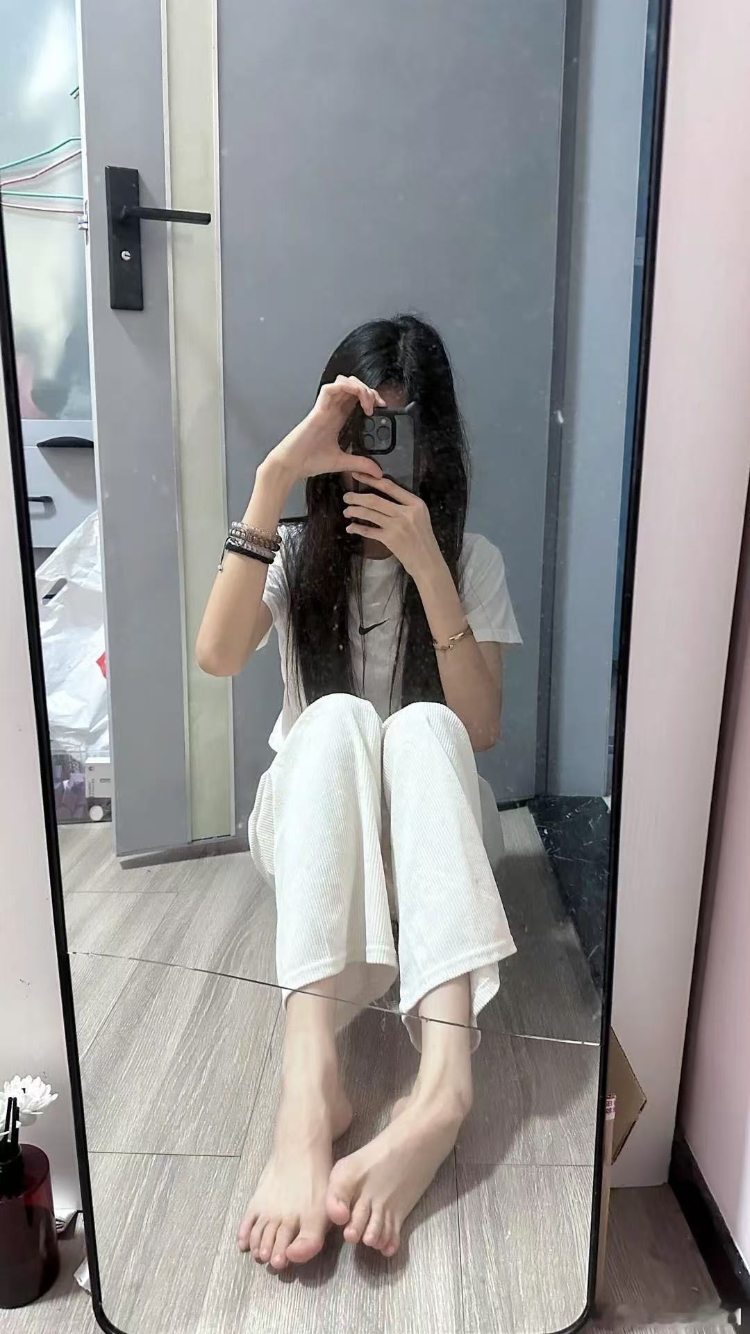 老婆身材真的太好了可惜也快腻了哈哈哈哈哈