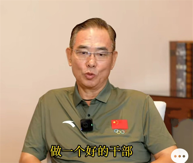 江苏体育局晒出了一段蔡振华近期的采访视频。
蔡振华回顾了自己的职业生涯，他表示自