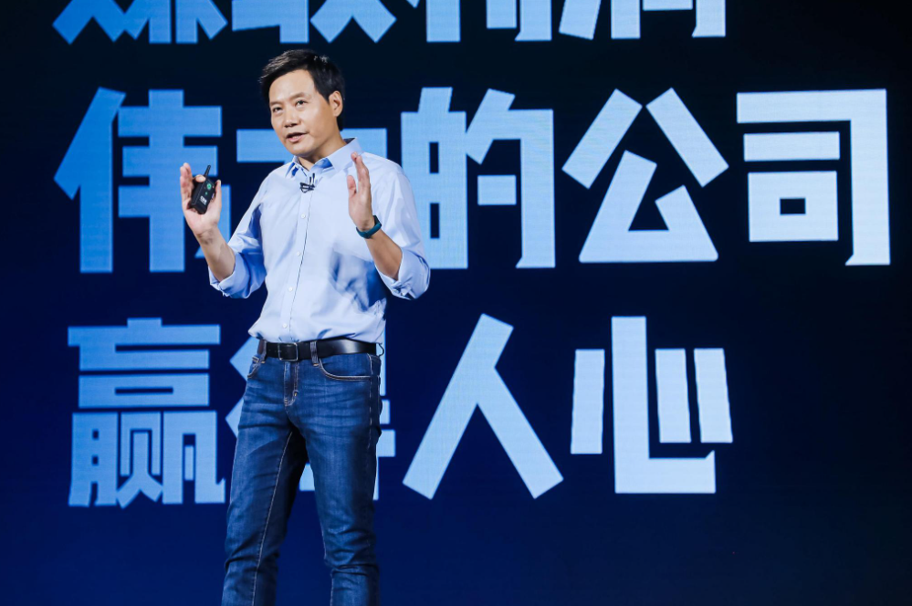 一夜之间新增29000+个充电桩，雷军赢麻了。