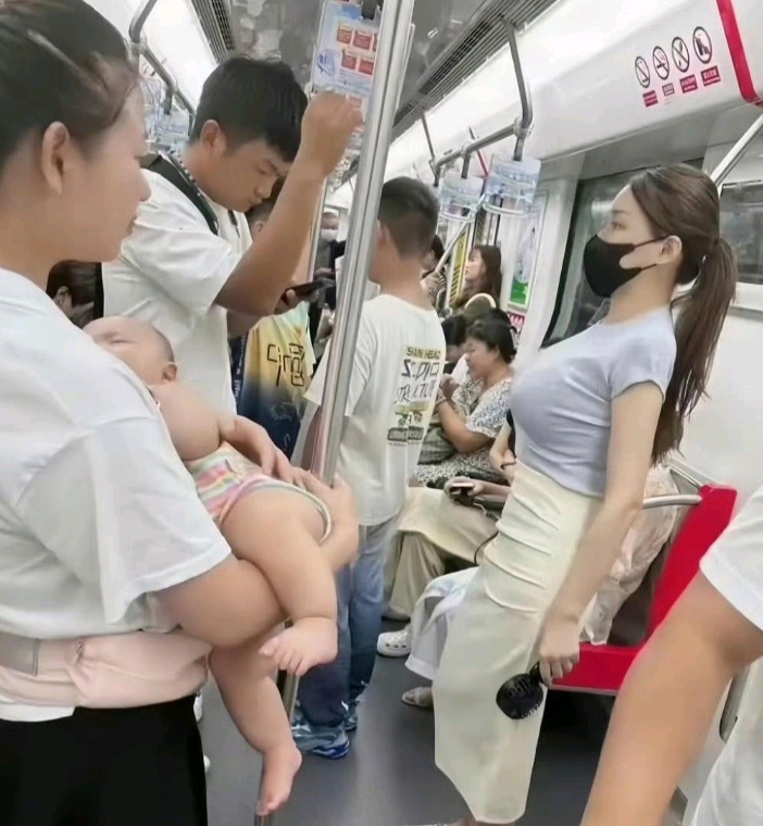 一位妈妈的无奈！哈哈哈！[开怀大笑][开怀大笑][开怀大笑]