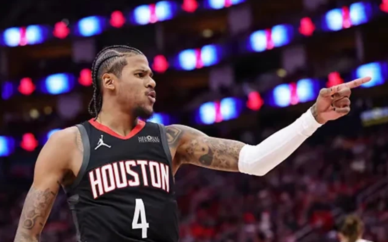 打个锤子！火箭120-118险胜灰熊，看看球员正负值与数据，谁才是赢球的最大功臣