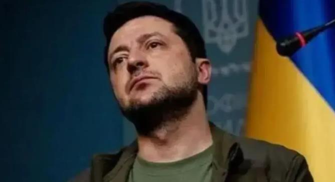 突发身亡！
乌克兰遭遇重大损失！
据报道，哈尔科夫地区发生了一次精准的袭击，导致