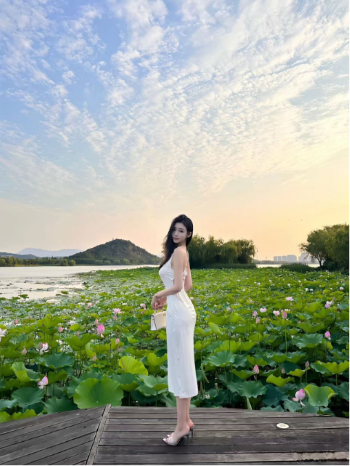 小姨子真的很不错哦哈哈哈哈哈