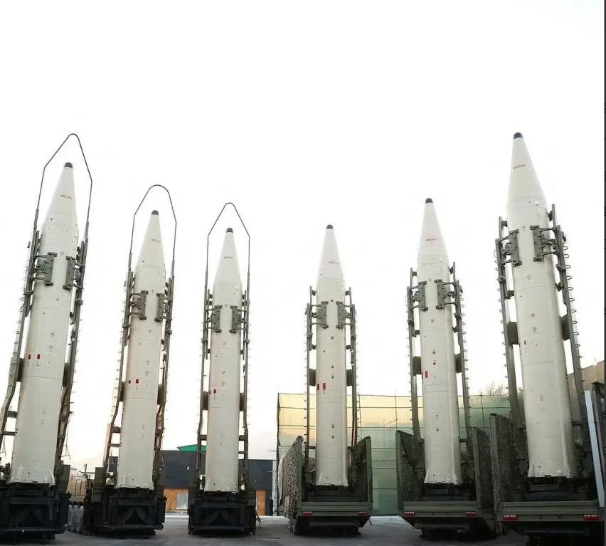 在伊朗及其领导的抵抗之弧准备袭击以色列之际，美国中央司令部（中东）责任区内的快速