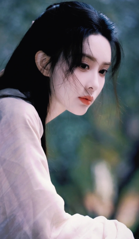 孟子义——婀娜而不娇媚
