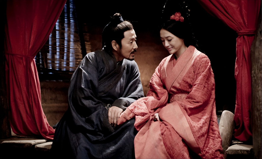 我国古代史中，共有400多位皇帝，其中四位被誉为真正的天选之人，他们凭借非凡的才