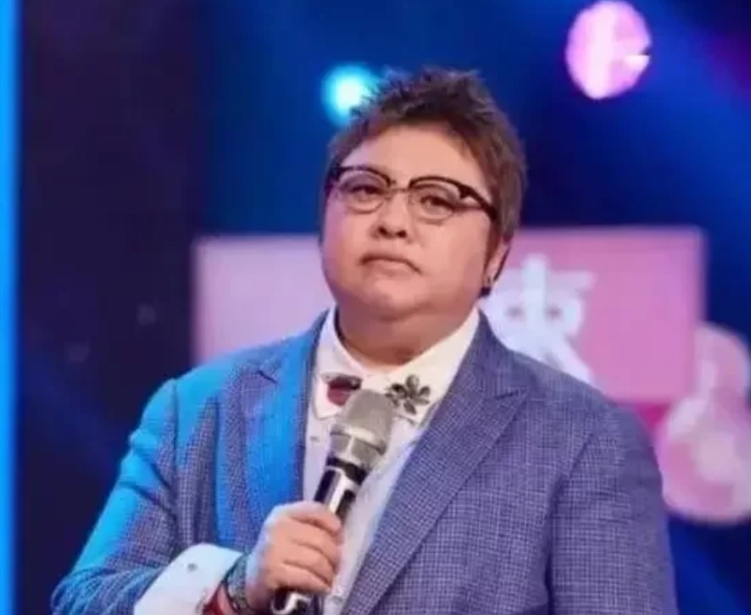 韩红：从校花到慈善家的蜕变之路