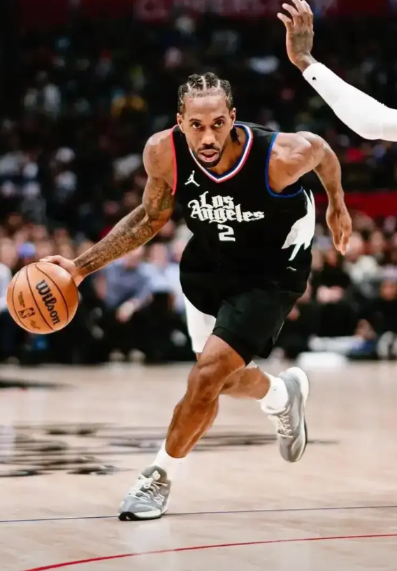 deepseek给的NBA近20年总冠军含量的排名：

第一名——2016总决赛