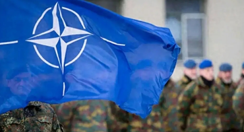 双管齐下，老美要掐死大鹅的钱袋子和压缩其战略空间！

1.军事上，北约开始接管波