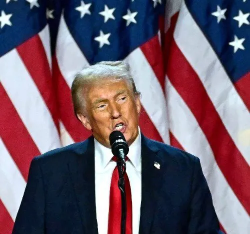 懂王还没上任，但是美国人已经迫不及待顺着懂王的意思高墙小院闭关锁国了

生产队群