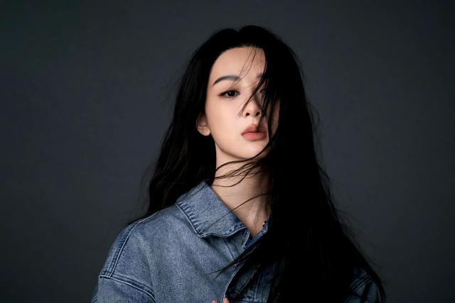 于正评价飞天奖：夸赵丽颖就算了，还要拉杨幂、杨紫当陪衬（于正评价赵丽颖很厉害）-第3张图片-九妖电影