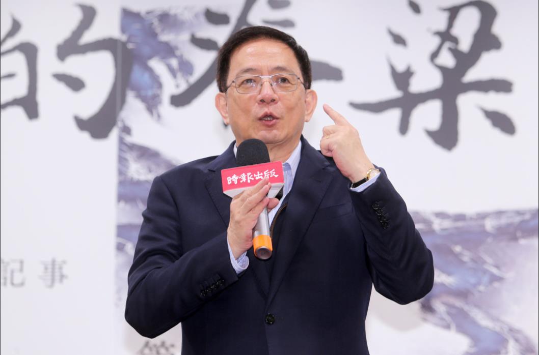 超15万人决战绿色威权 管中闵脸书吐12字网震撼；绿营元老怒吼：干掉民进党
民众
