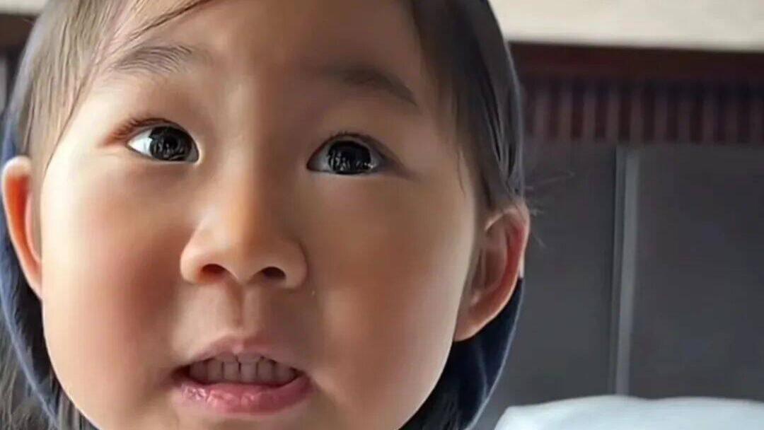 魔性…你好我有一个帽衫          可否再送我一条裤子？！？！