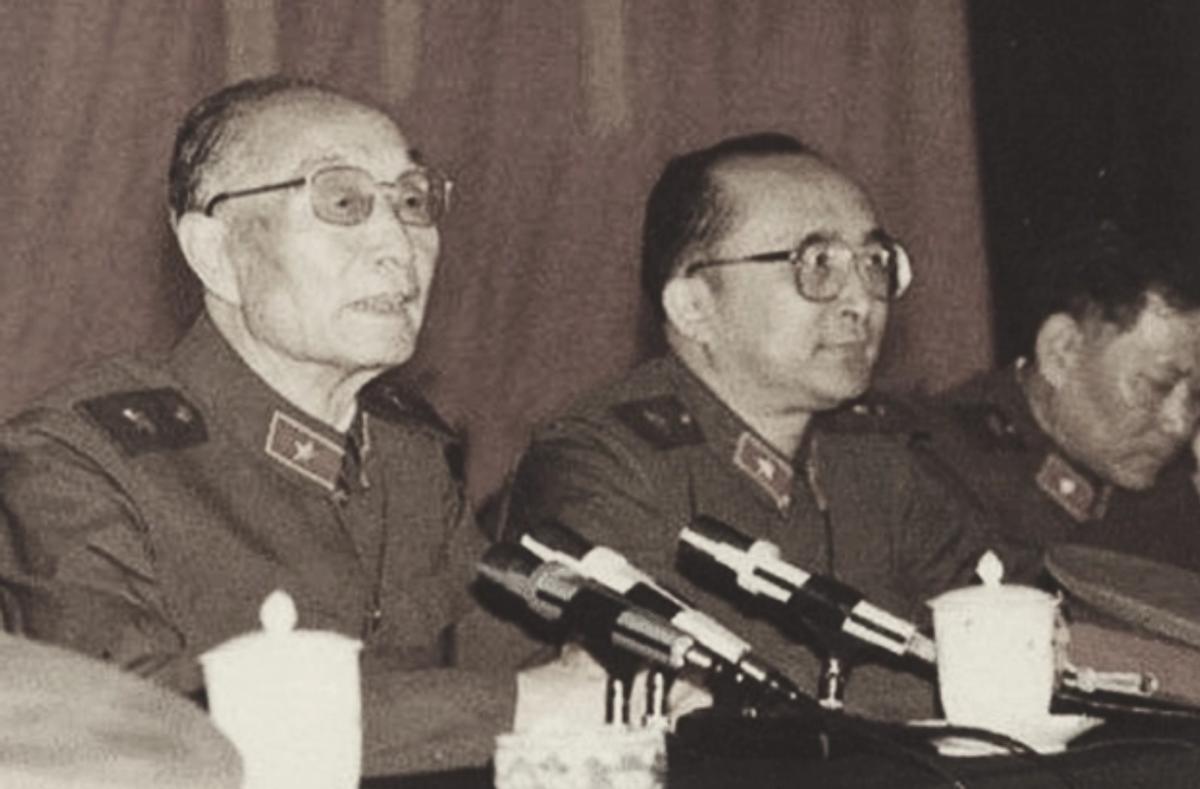 1984年，开国上将大闹美国国务院，回来递辞职信，邓公哭笑不得。
他是一位开国将