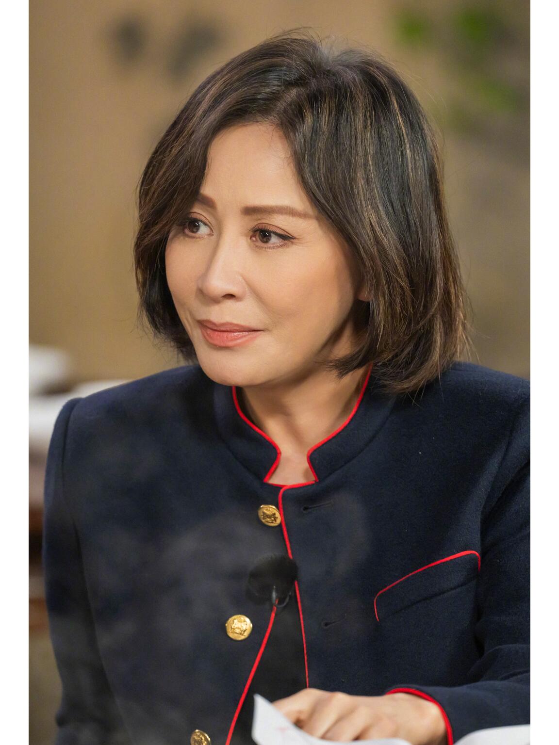 梁朝伟除了婚姻上是我丈夫外，他属于大家