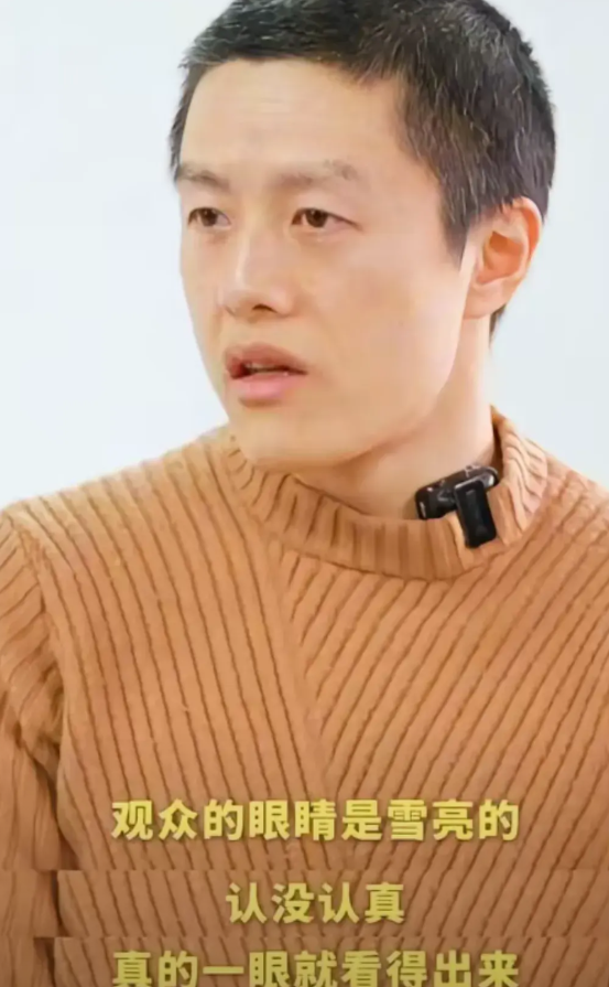 于冬说《蛟龙行动》绝不撤档#
又没什么黑恶势力要逼你们撤档，没明白哪来这股子悲壮