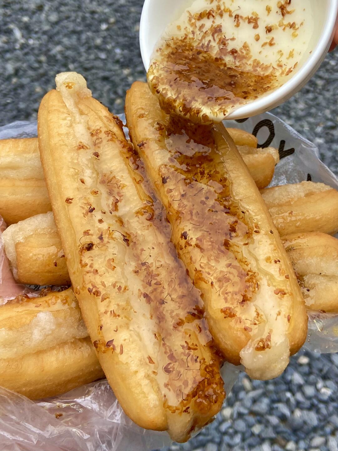 在长沙！！老北站附近！！油条糍粑真的好好吃啊啊 