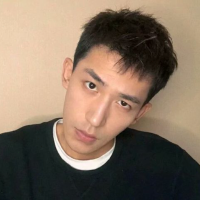 玉际列车