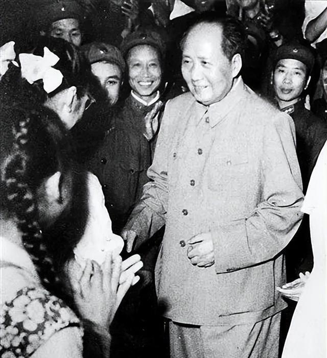 白天演员、晚上是特工，隐姓埋名75年，95岁的“姜子牙”传奇一生（姜子牙原名是什么?）-第24张图片-九妖电影