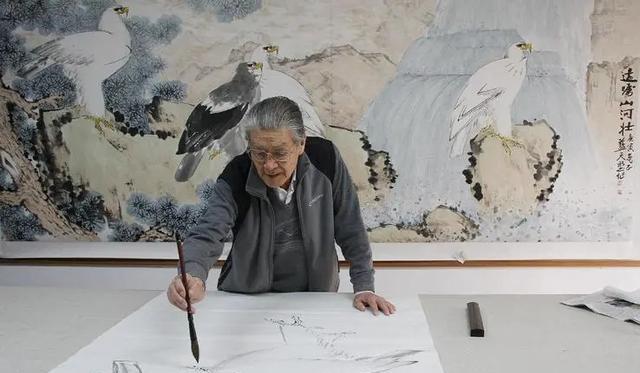 白天演员、晚上是特工，隐姓埋名75年，95岁的“姜子牙”传奇一生（姜子牙原名是什么?）-第9张图片-九妖电影