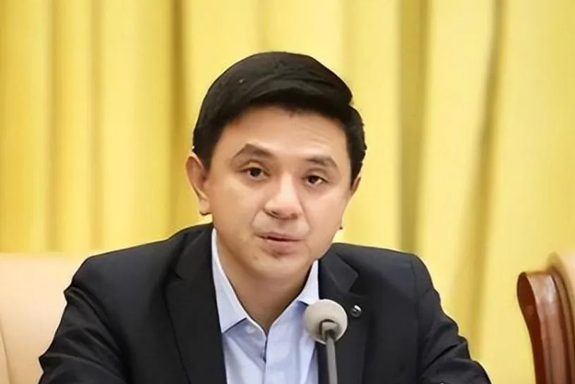 跳水传奇熊倪现状, 50岁发福, 职位比刘国梁高, 学生也是世界冠军