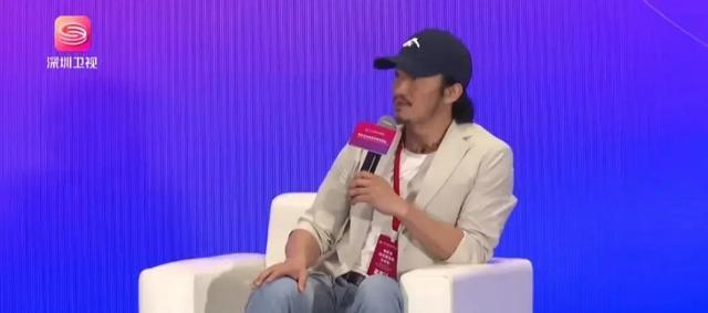 央视中秋晚会被删，吴京新片《镖人》网传停工，娱乐圈再遭重创（春晚节目吴京唱的歌）-第3张图片-九妖电影