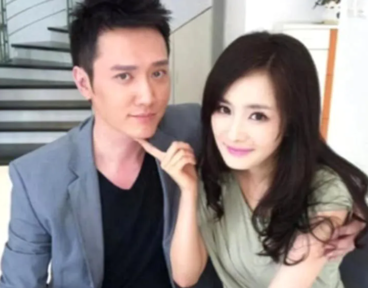 冯绍峰被曝或将二婚,离婚后绯闻不断,频频因戏生情的他真艳福不浅!(冯绍峰首次回应离婚)-第5张图片-九妖电影 冯绍峰被曝或将二婚,离婚后绯闻不断,频频因戏生情的他真艳福不浅!(冯绍峰首次回应离婚)-第5张图片-九妖电影