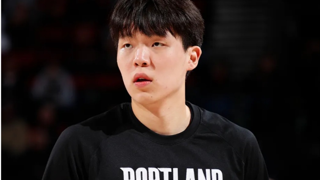 开拓者125-122读秒险胜独行侠：阿夫迪亚准三双定乾坤，杨瀚森10分钟试炼成长课题