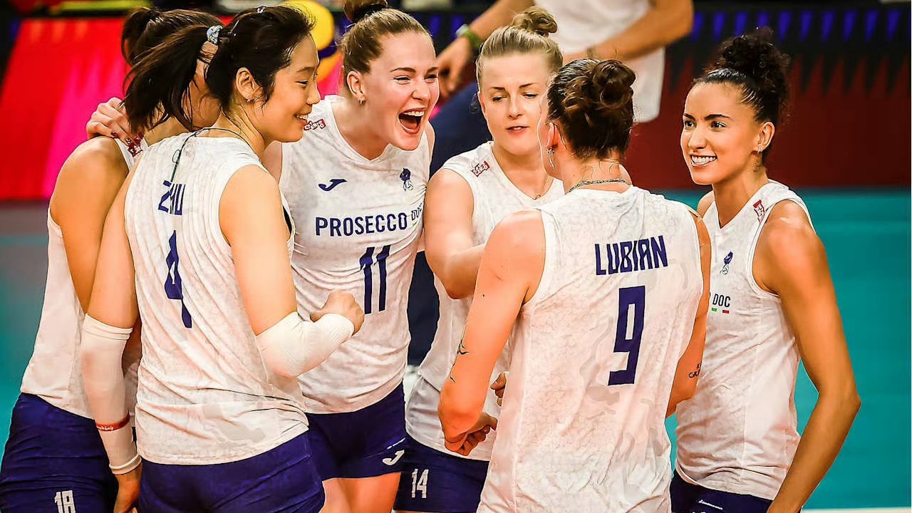 一夜三消息！朱婷世俱杯丢冠，庄宇珊再拿得分王，仅王媛媛赢球