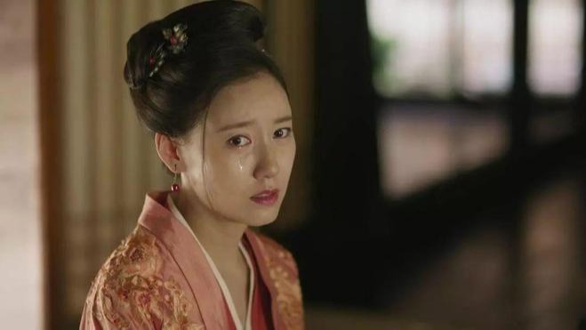 知否：两个可怜姨娘，一个被顾二送进牢狱，一个成长柏的肉中刺