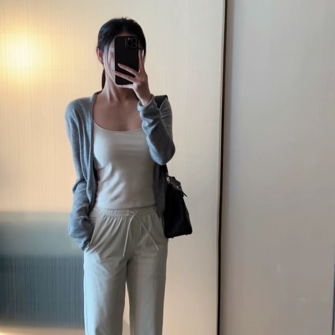 下雨是云在哭泣