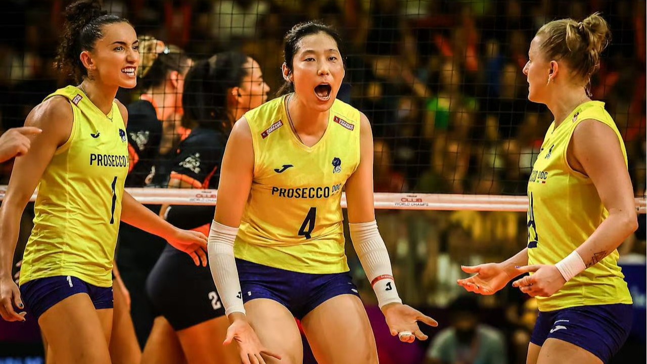 3：1！朱婷立大功，哈克低迷，全队失误太离谱，科内艰难晋级决赛