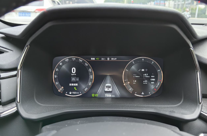 记录一次06长途
今天回老家来回跑了300公里，第一次认真记录一下油耗，单趟15