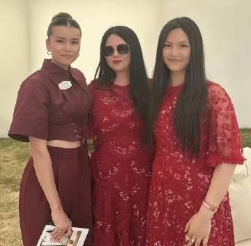 王诗龄这么小就有富婆气质了！