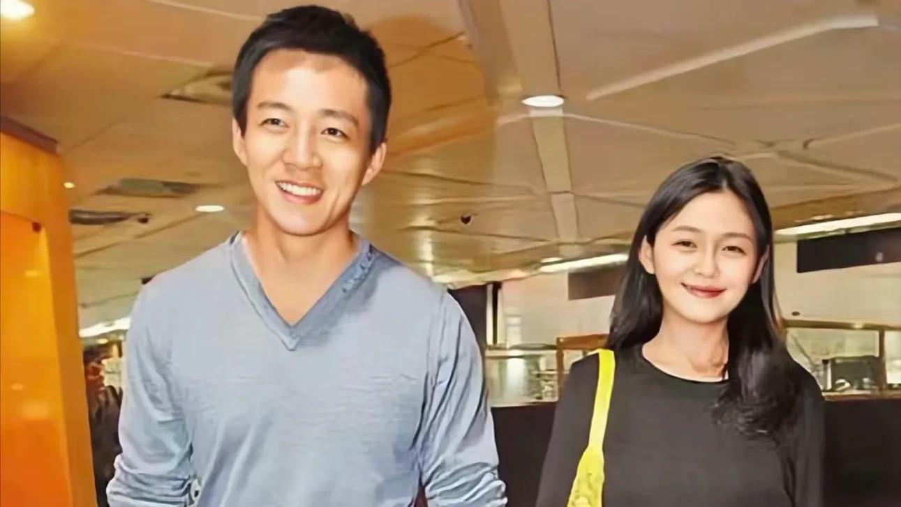 爱与责任的接力：大S离世后，汪小菲与子女的现状，小玥儿姐弟罕见正脸照引热议？