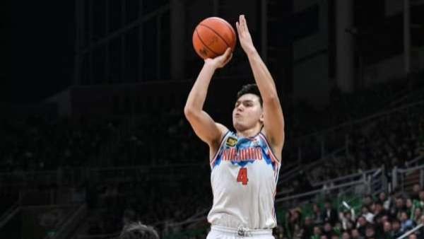 可惜防守不行！不然伊力福拉提有进国家队的机会